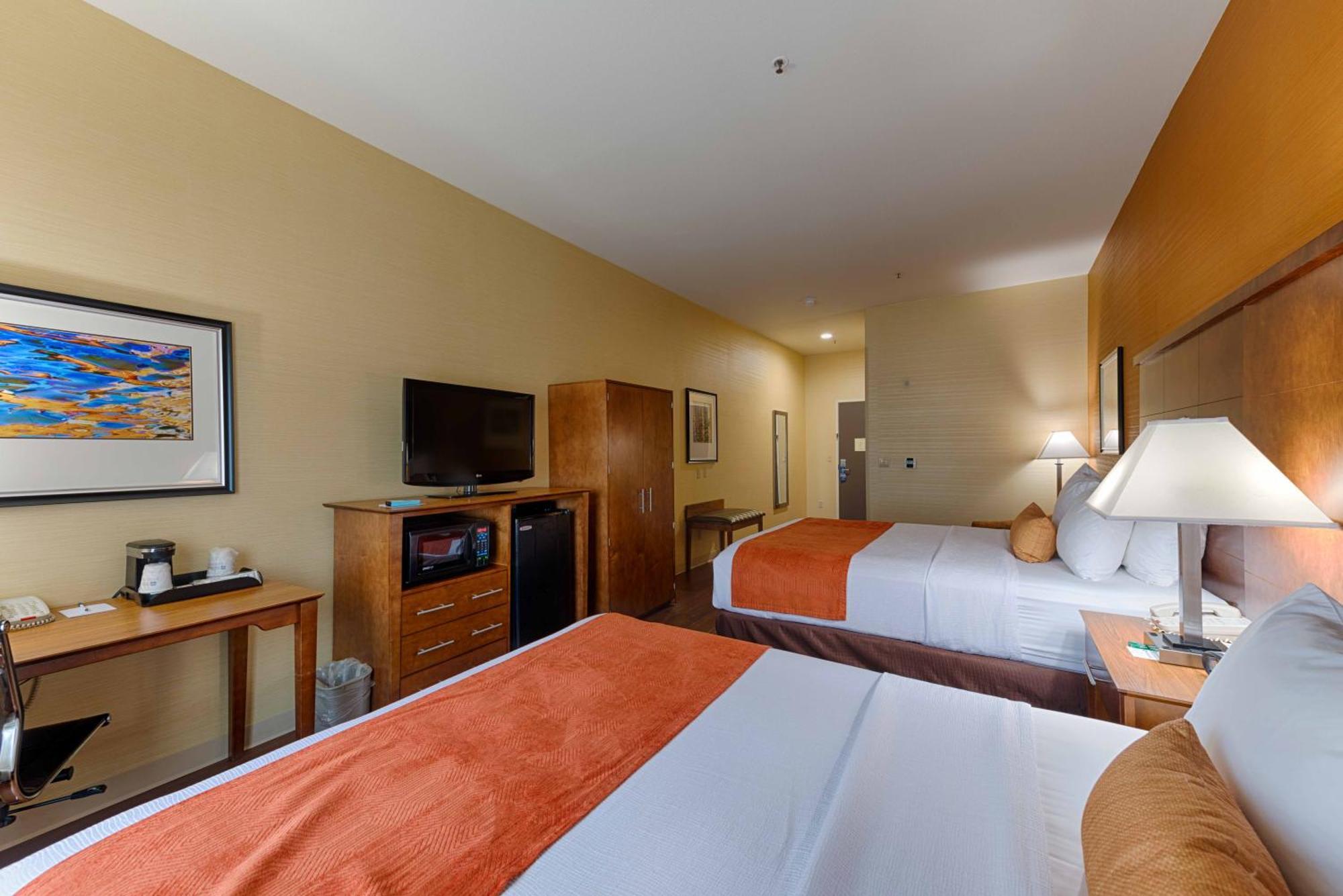Best Western Plus Delta Inn & Suites Oakley Luaran gambar