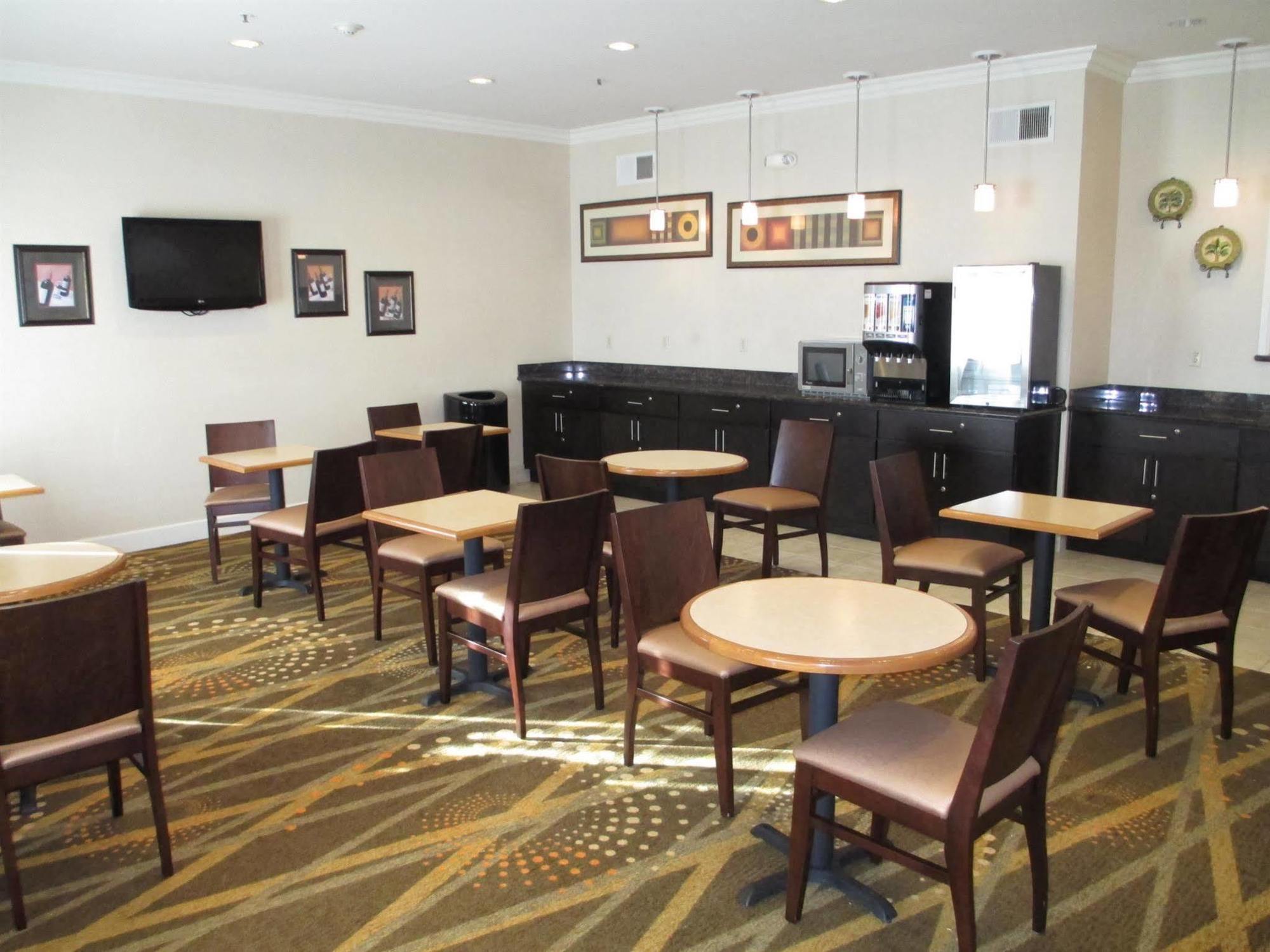 Best Western Plus Delta Inn & Suites Oakley Luaran gambar